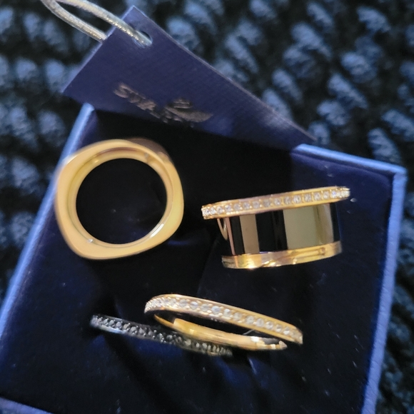 Swarovski Crystal Vio Stack Ring Size 7/55. NIB - Picture 8 of 8